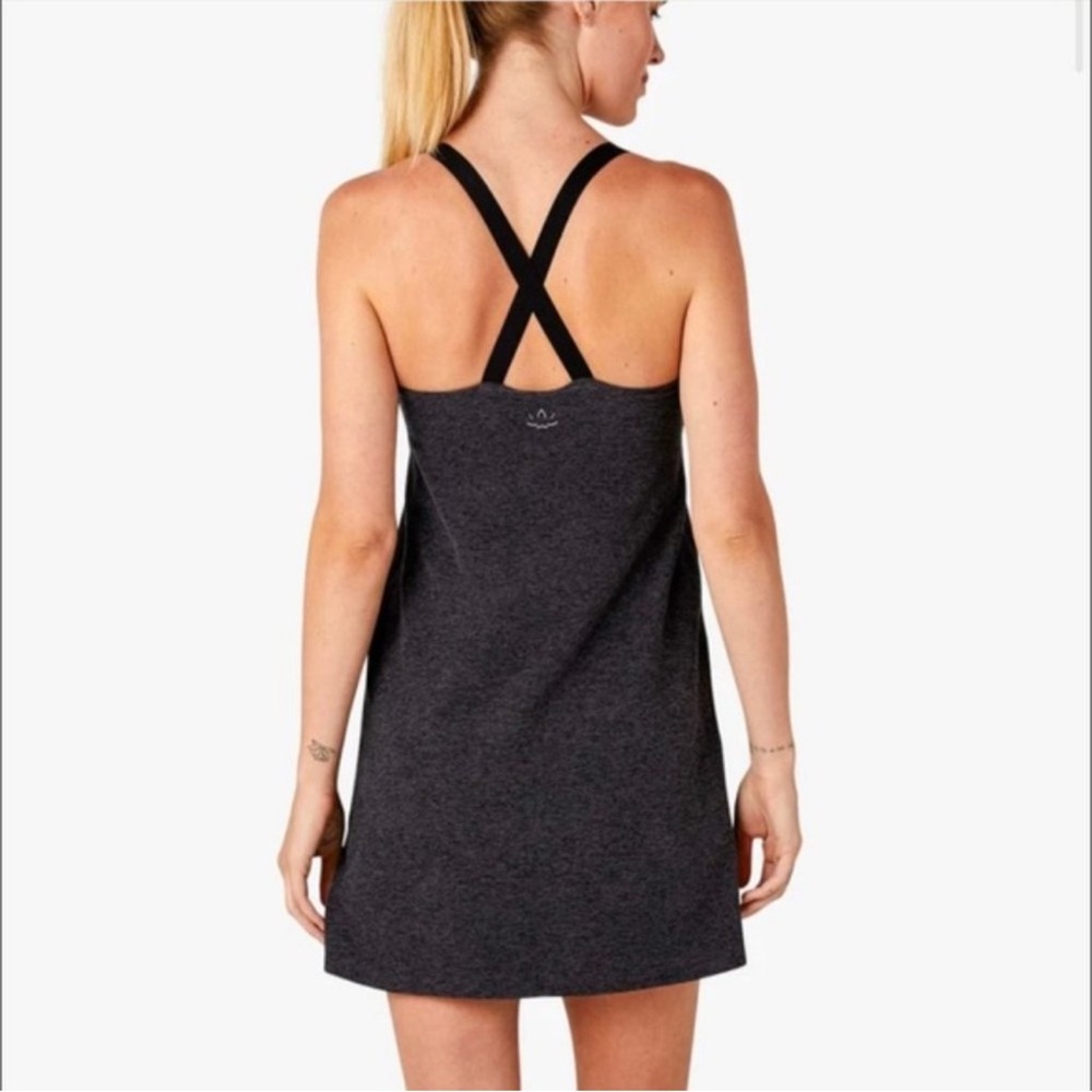 Beyond Yoga Gray Spacedye Move It Dress - Picture 6 of 12